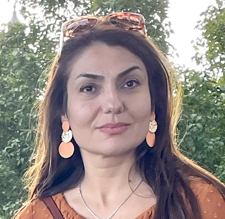 نام خادم ۴